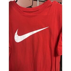 Nike T Shirt Size Large